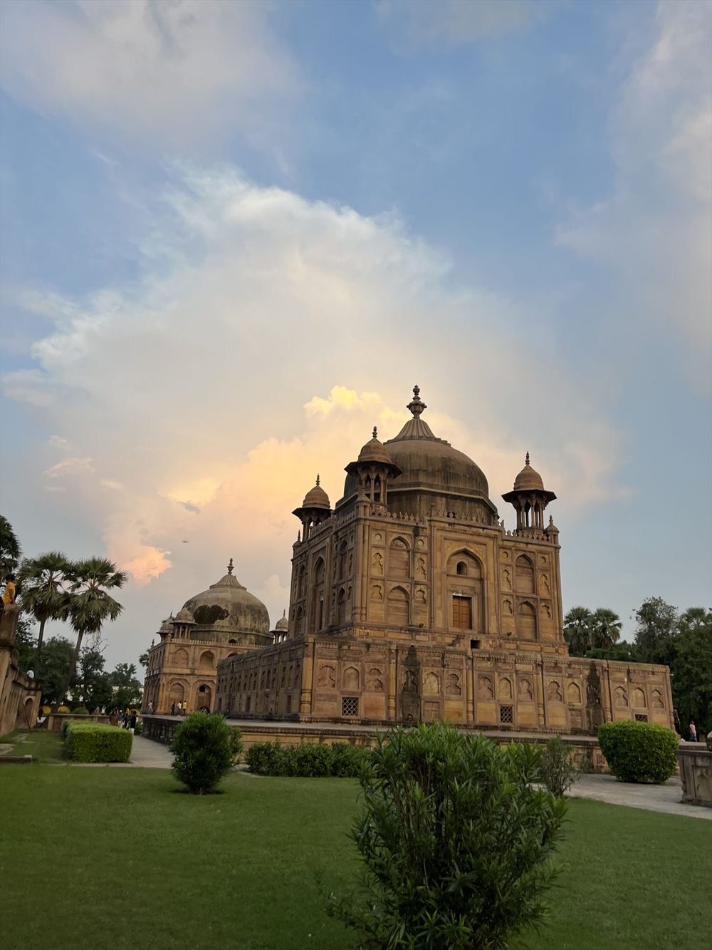 A sandstone mausoleum in Khusro Bagh gardens